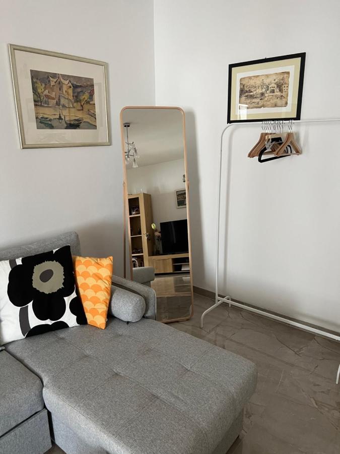 חוואר Apartments Jakov And Antonia מראה חיצוני תמונה